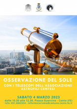 locandina informativa con telescopio rivolto verso il cielo sopra la città