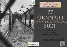 cartolina con fotografia dei cancelli del campo di sterminio di Auschwitz