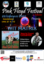 locandina del concerto con info e sponsor, sfondo fotografia di un palco concerto Pink Floyd e fotografia Cesareo